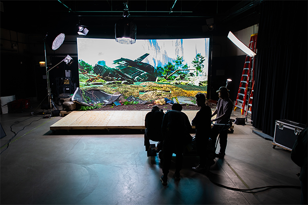 students on virtual production set